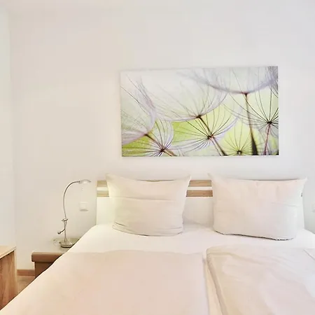 Parkresidenz Bergstrasse 52 Parkresidenz Bergstrasse 52 2 Daire